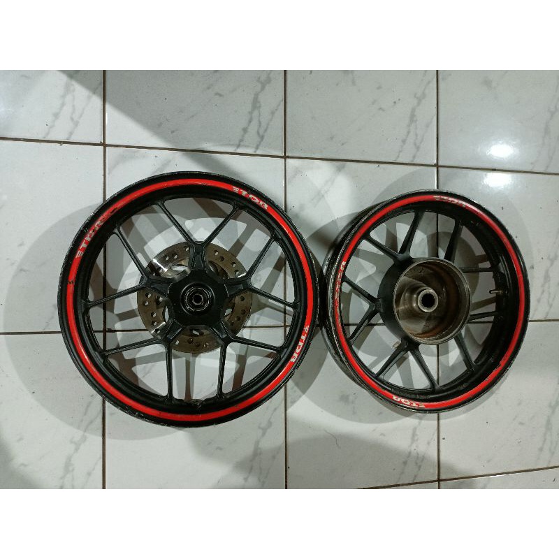 pelk velk velg vario 150 original velk velg vario 125 150 original copotan