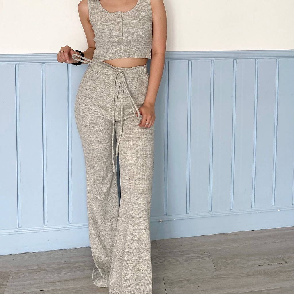 Avery Flare Pants | Aesthete yourlife