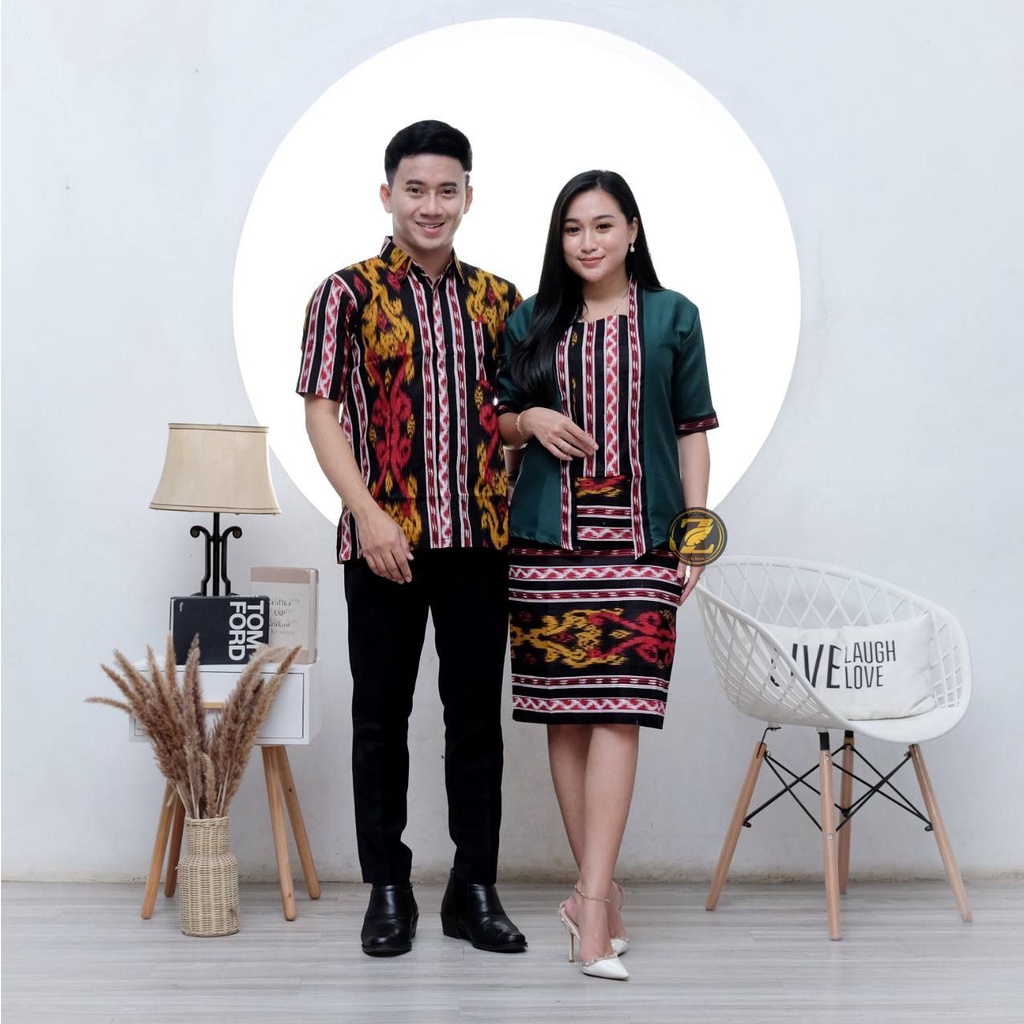 SAROJA | Family Set Kutubaru Songket Satu | Dress Batik Natal Mewah | Dress Natal Wanita Kekinian | Baju Natal Couple Keluarga Ayah Ibu Anak | Baju Natal Couple Pasangan | Baju Natal Anak Perempuan | Baju Natal Anak Laki laki