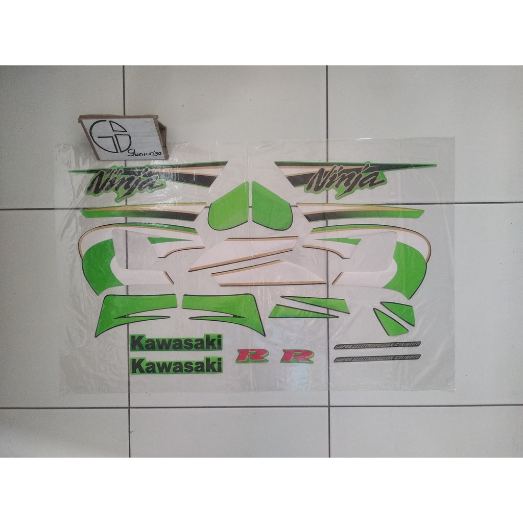 Striping Sticker Lis Kawasaki Ninja R 2004 2005 2006 Hijau