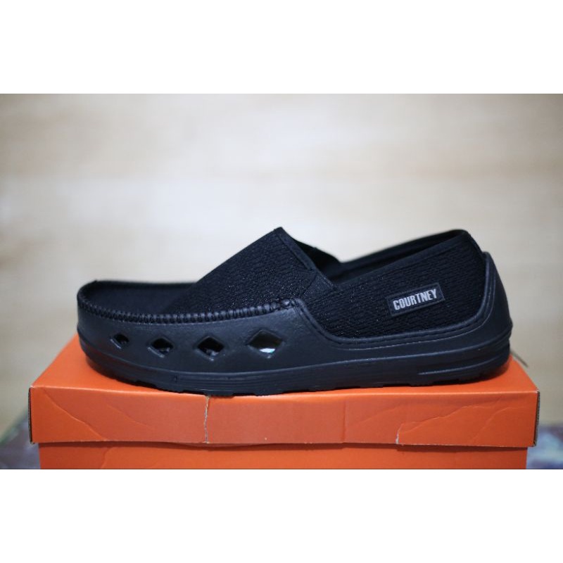 (BISA COD) Sepatu slip on pria mickelson courtney vacation of