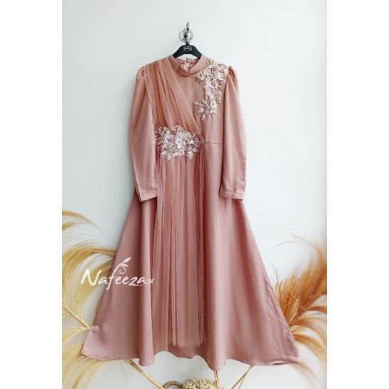 Seragam wisuda wedding baju gamis pesta custom dress muslimah brukat jahit kebaya brukat kutu baru b