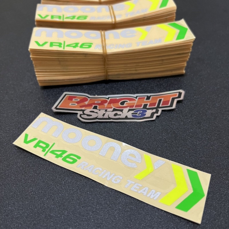 STICKER Stiker MOONEY VR46 RACING TEAM CUTTING