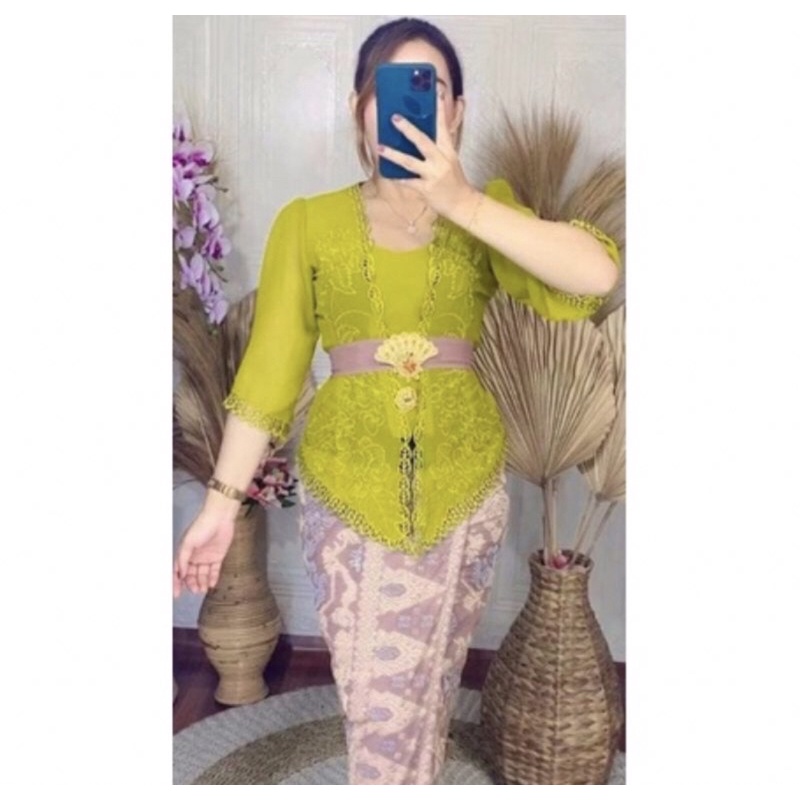 kebaya bordir jadi// kebaya bordir terbaru// kebaya bordir bali/ kebaya bordir murah/ kebaya adat ba