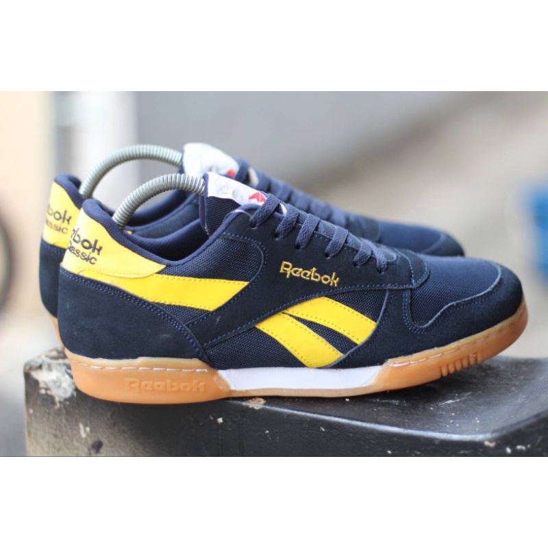 Sepatu Sneakers Pria Rebook Klasik Pria. 39-43