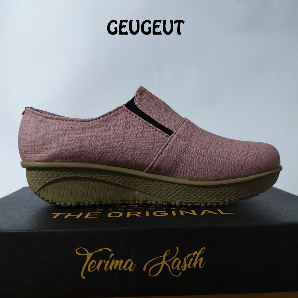 Geugeut Sepatu Slip On Wanita Kualitas impor premium perempuan terbaru Synthetic adem antislip antiaus sepatu terbaru perempuan Shoes Geugeut Original Hitam Abu Grey Biru Coklat