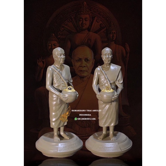 Patung Bucha Luangpu Sodh Candhasaro.