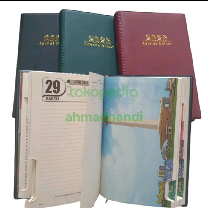 

Agenda Buku Agenda Deluxe 2023 Kertas Crram