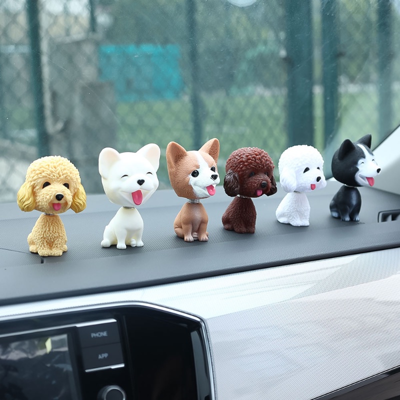 1pc Goyang Kepala Boneka Anjing Kepala Kerajinan Universal Auto Dashboard Mobil Meja Dekorasi Boneka Lucu Imut Kartun Nodding Dog Mainan Lucu Kreatif Aksesoris Dekorasi Interior Mobil