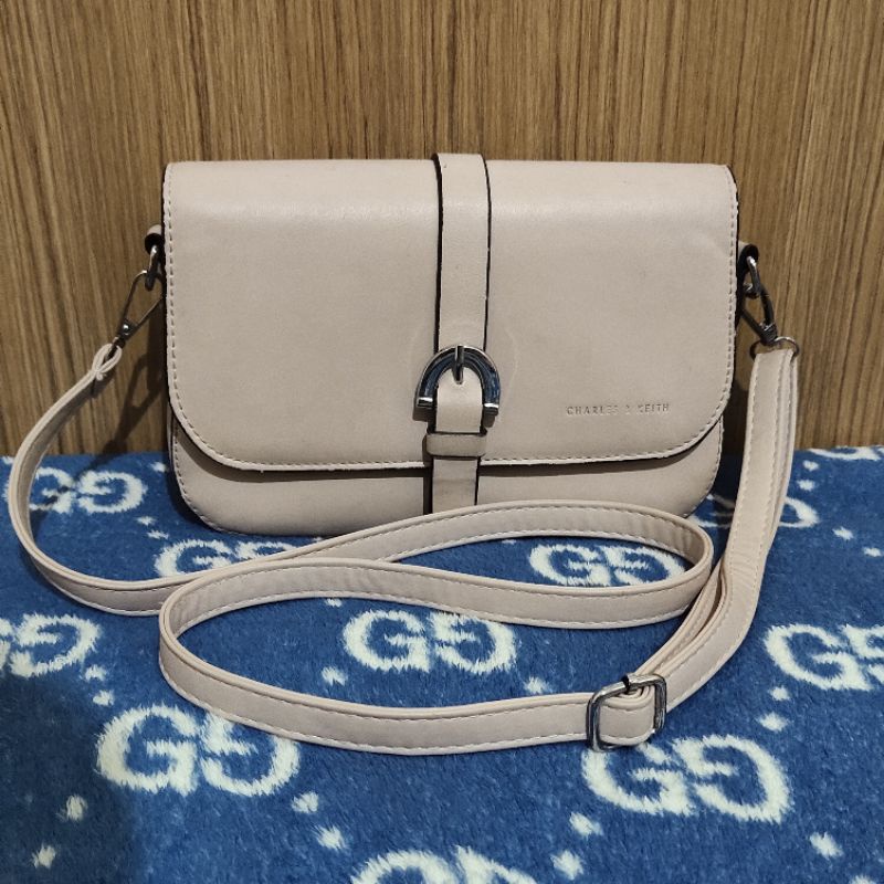 Tas charles and keith murah lucu unik branded premium