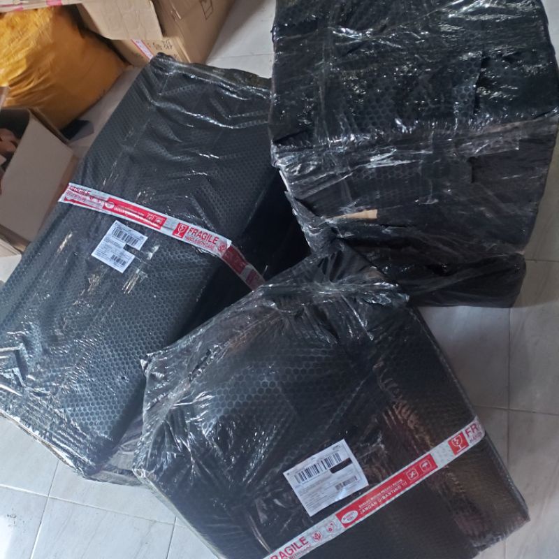 

Kardus + Bubble Wrap Untuk Kemas MIKA, TILE & PLASTIK KEMBUNG
