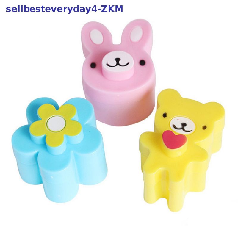 Cetakan sandwich/buah  /sandwich stamp karakter LUCU