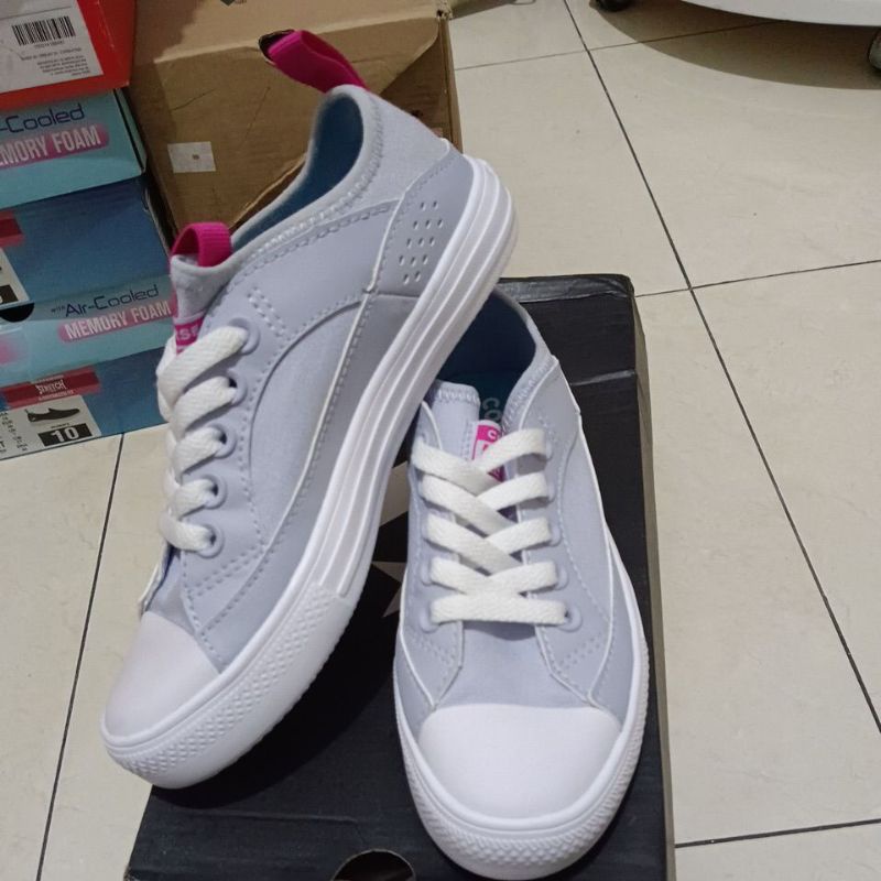 Sepatu Converse Ctas Wave Ultra Ox 570987C