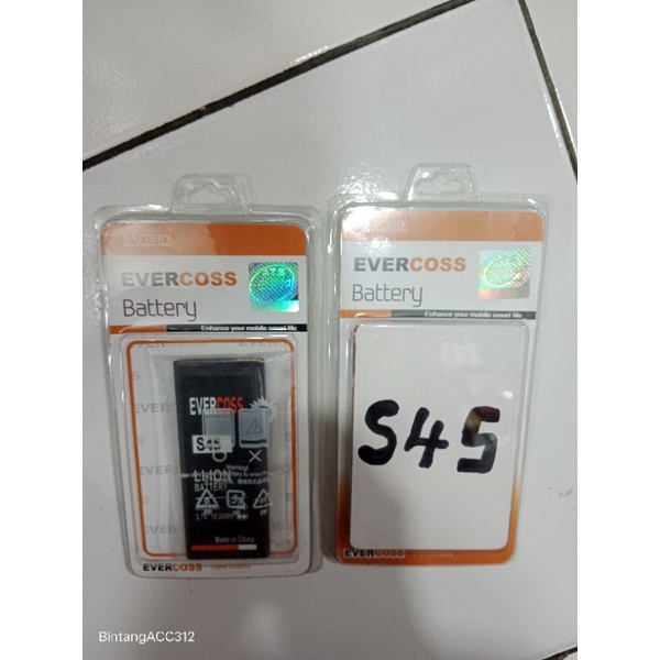 Baterry | Baterai |  Batrai Evercosss | A75B | M50 | A5P | M50A | A26C | S45 | A74A | A74C | A74D | A7S | U50A MAX | R45 | R5C | B75 | B75A | A5P | A12B | A53B | R40A | A74M | A65A | R40G | U50A MAX | M40A | A74R | R40D | A74N | S45 | A74A | A74C | A74D