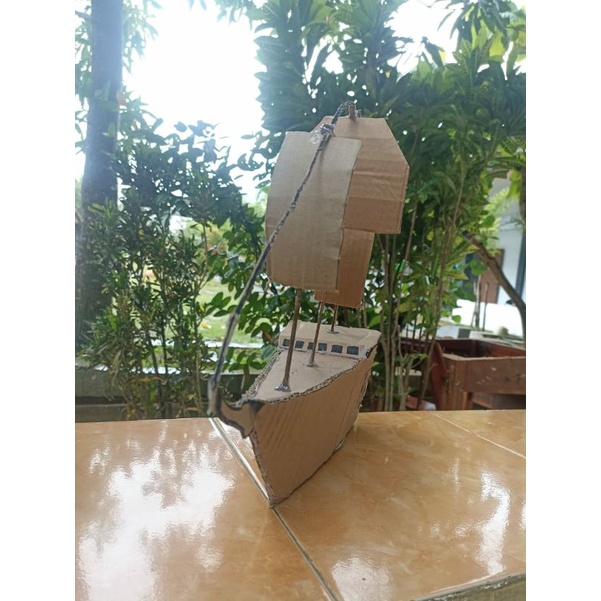 miniatur kapal pesiar