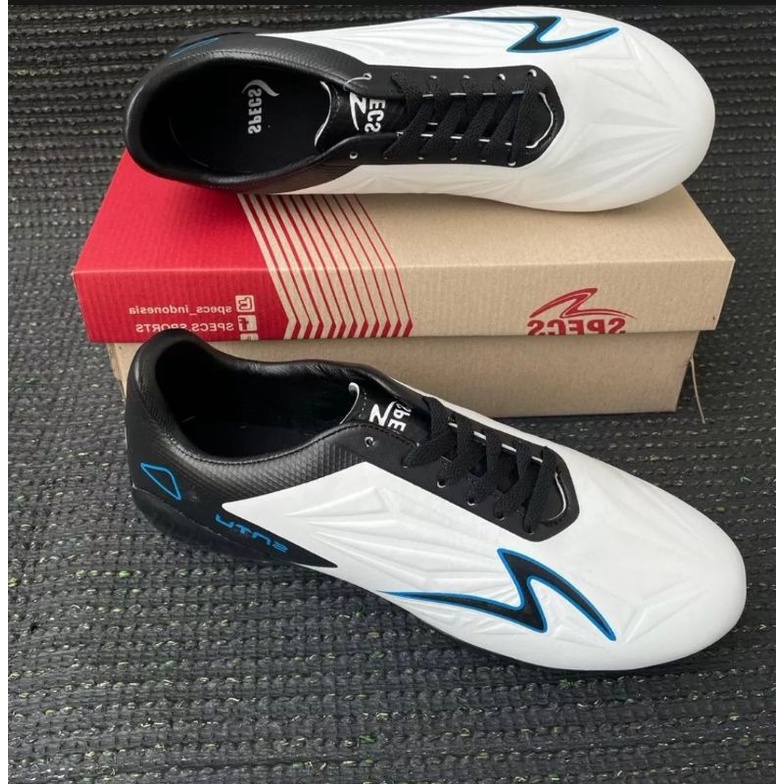 Sepatu Bola Pria Dewasa Spec Hitam Terbaru