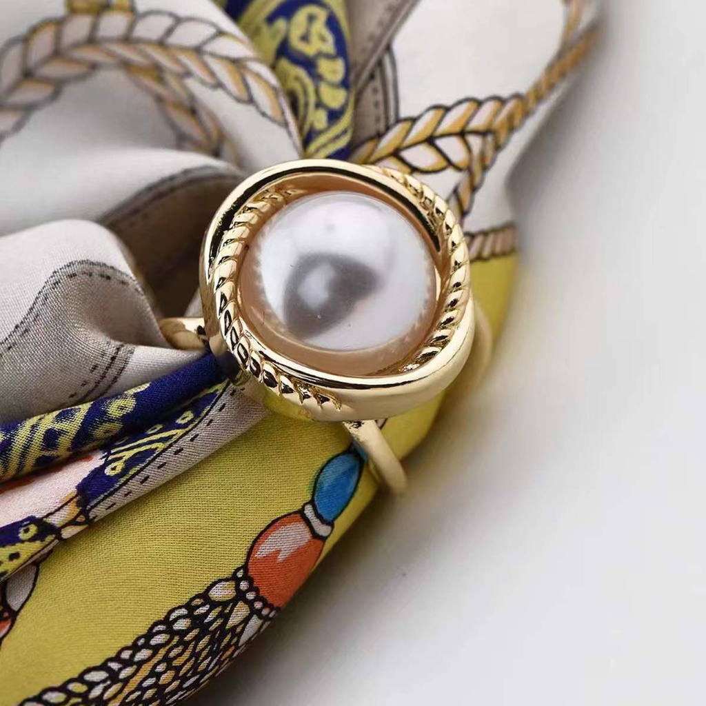 Bros Pin Mini Multifungsi Bentuk Kotak Hias Mutiara Aksesoris Scarf Wanita Muslimah