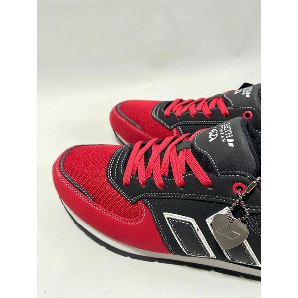 macbeth fischer black/red
