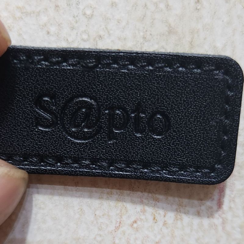 khusus buat belanja tas tumi di toko P1SHOES Embos tumi BIAYA JASA EMBOS