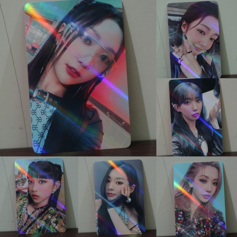 Photo Card Hologram Doomchita Benefit Makestar (Secret Number)