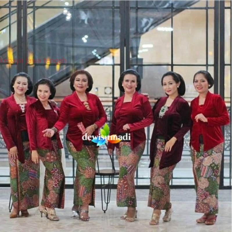 Kebaya Bludru Kutubaru Kebaya Bludru