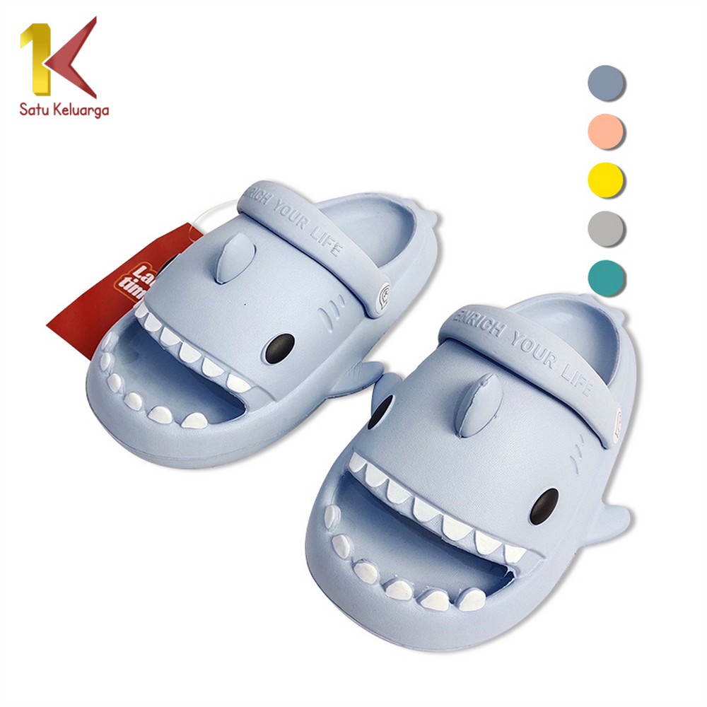 Satu Keluarga Sandal Hiu Karakter Hewan Lucu Bahan EVA S40 Sendal Shark Anak Lucu Anti Slip Unisex D