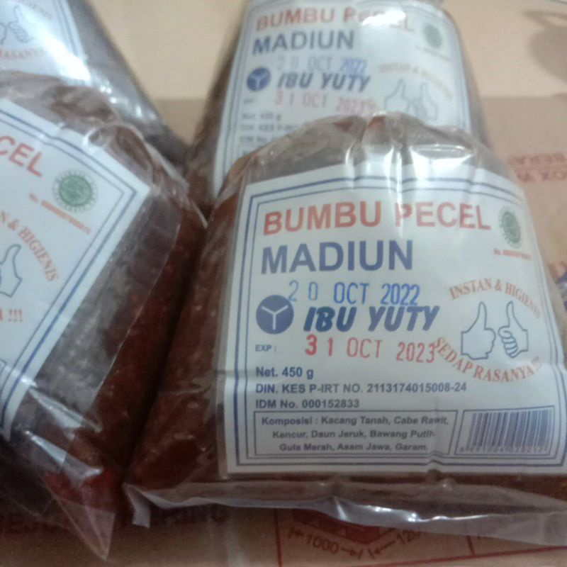 

Bumbu Pecel Madiun Ibu Yuty 450 gr