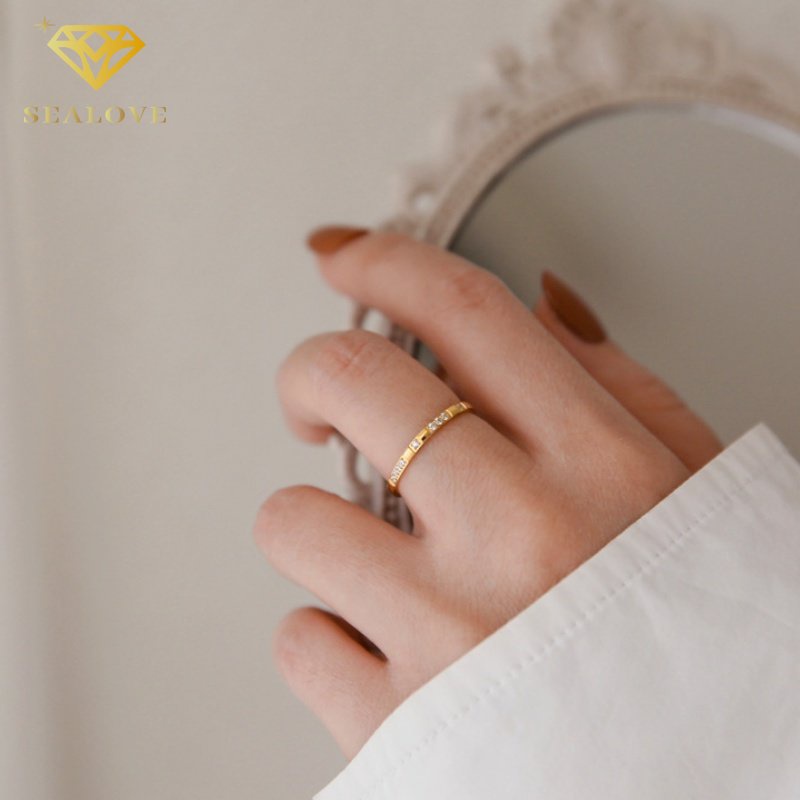 Cincin titanium wanita berlian 18k emas cicin anti karat dan anti luntur aksesoris perhiasan Korea