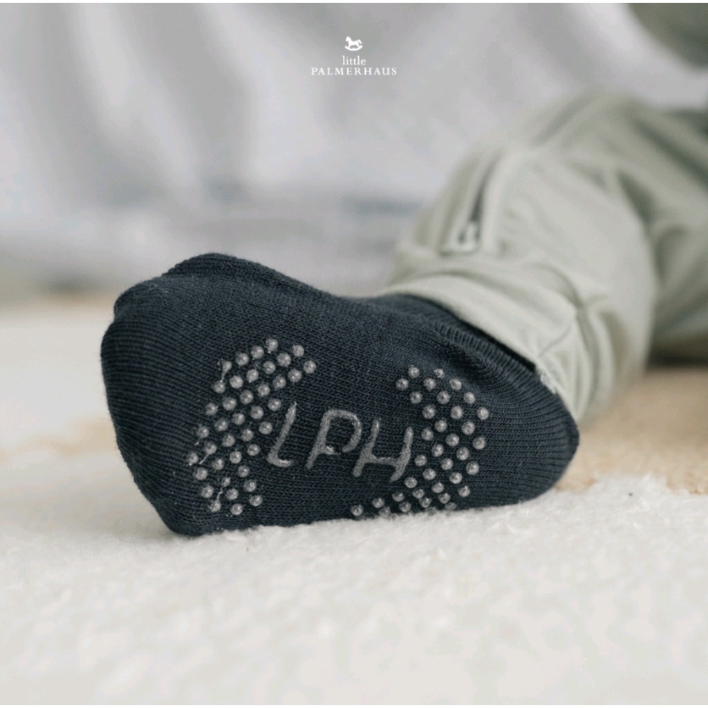 Little Palmerhaus Basic Short Socks Anti Slip / kaos kaki bayi