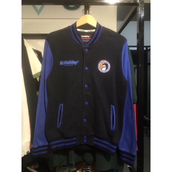 Varsity M.Holiday Second