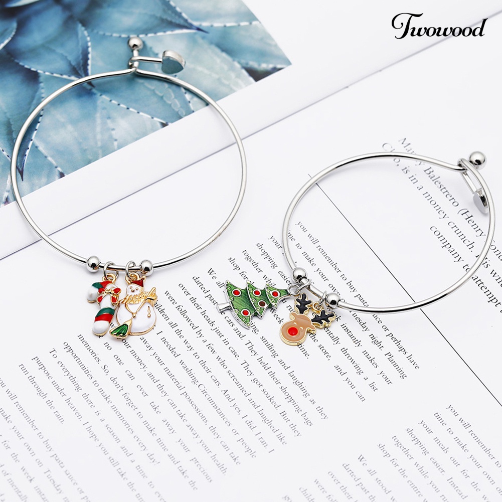 Gelang Liontin Pohon Natal Rusa Santa Claus Bahan Alloy Gaya Klasik Untuk Hadiah