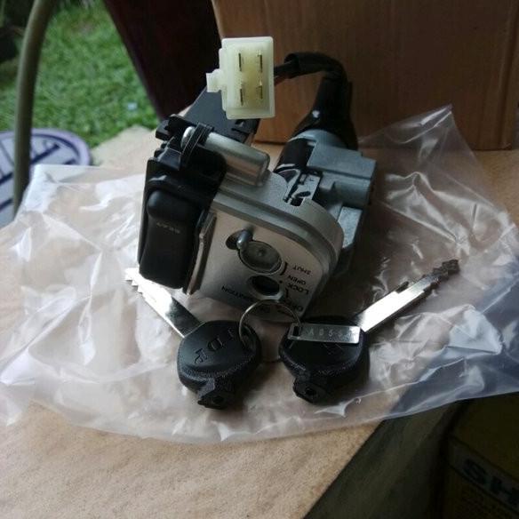 MOTOR SPAREPART MOTOR KUNCI KONTAK VARIO 125VARIO 125 LED ORI ASLI IDP