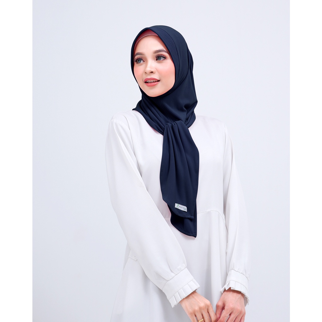 Alya Hijab by Naja - Neesya Hoodie