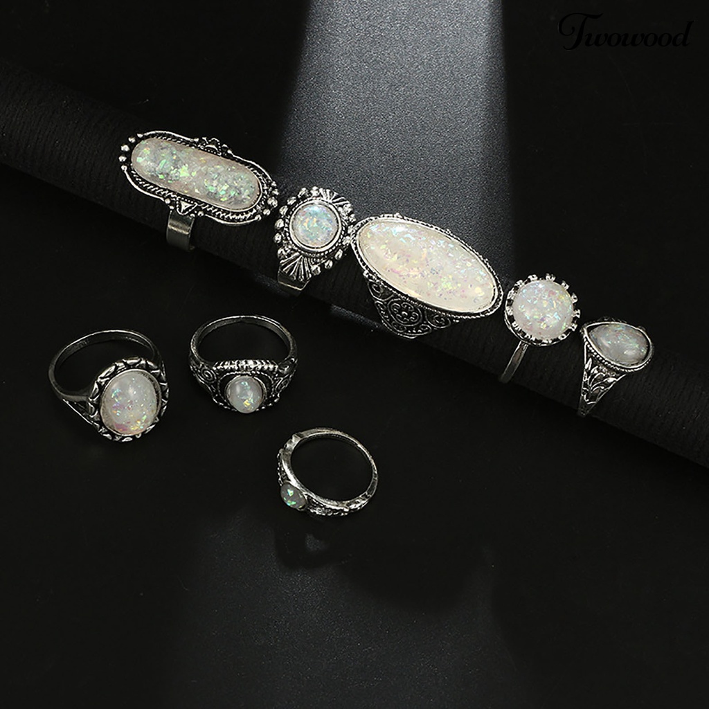 8pcs / Set Cincin Jari Electroplating Desain Antik Vintage Aksen Mutiara Palsu Untuk Kencan