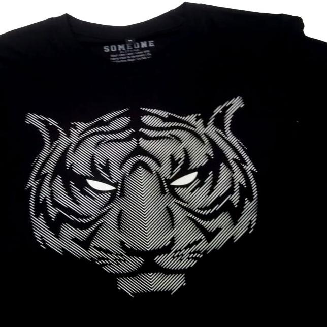 Kaos Someone Clothing Tiger 046 Glow In The Dark - S