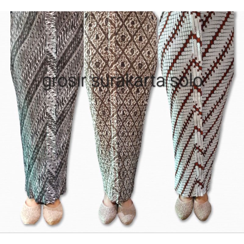 Rok Plisket Batik / Rok Wisuda / Rok Kondangan