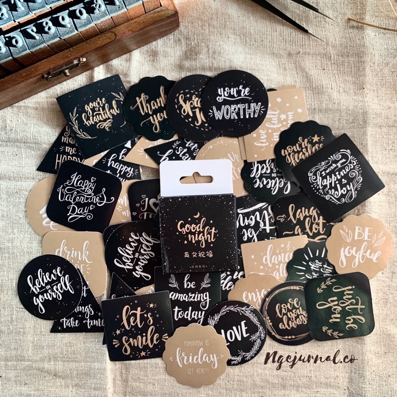 

Stiker Desain English Blessing Diary untuk Scrapbook