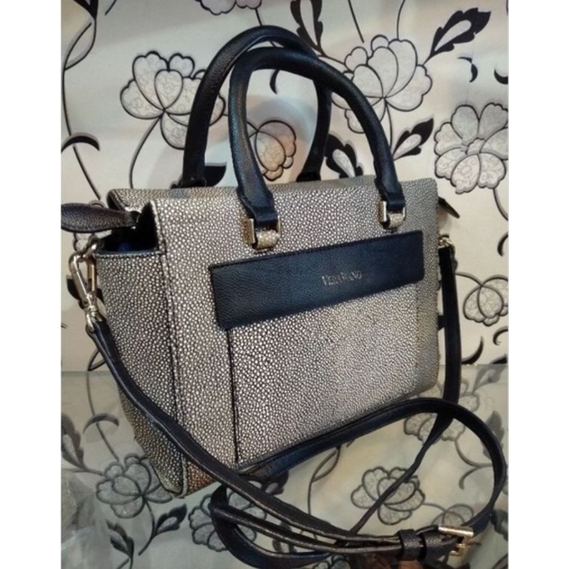 Tas Vera Wang Preloved