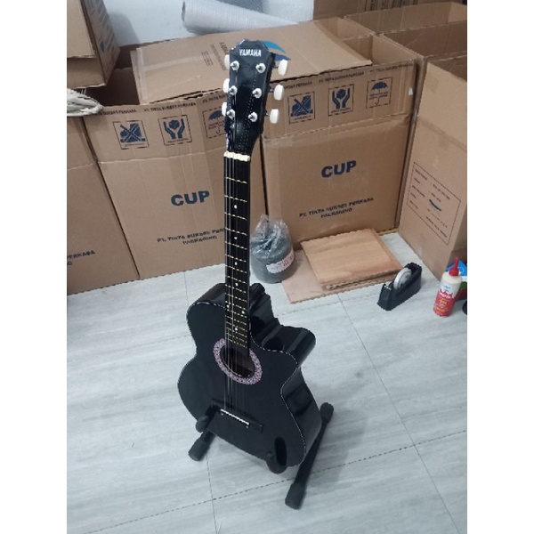Gitar Akustik Pemula (bonus senar cadangan, pick dan Packing Kayu) Pengiriman dijamin aman
