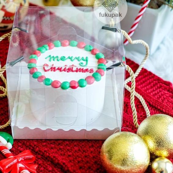

Box Mika Tali 12x12x12 (20pcs) Kotak Mini Cake Chiffon Lapis Souvenir - Putih Tali Gold