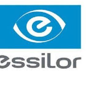 Kain Lap Lensa Optifog by Essilor