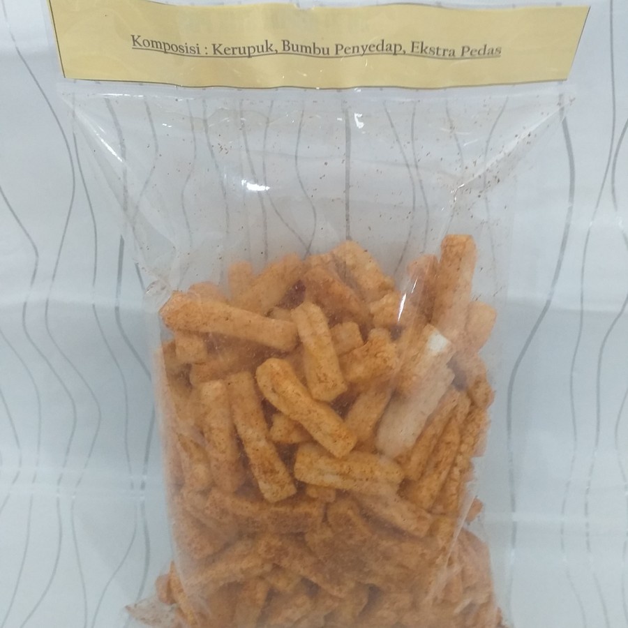 

Cemilan Snack Makanan Ringan Kerupuk Stik Pedas Kriuk SB/NTAPS