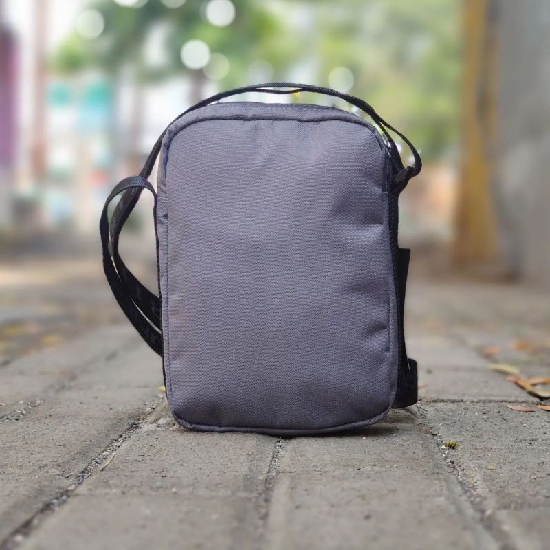 UA CROSSBODY (1364762-040)