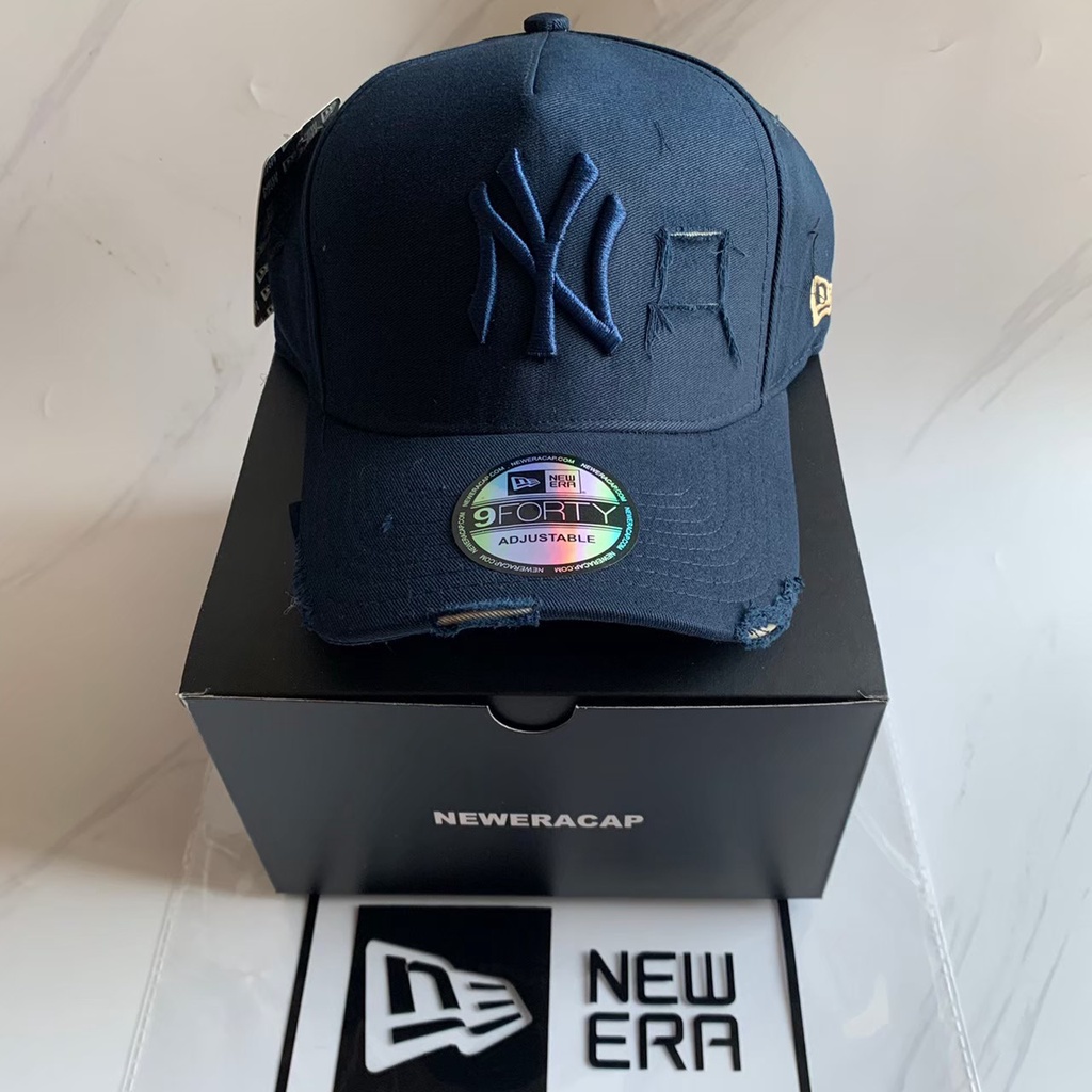 TOPI BASEBALL NY CAP DAMAGE ORIGINAL NAVY CAP