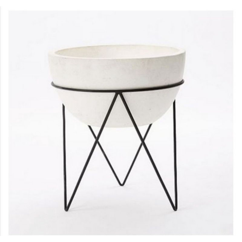 standing pot besi/ standing kaki v diameter 30cm