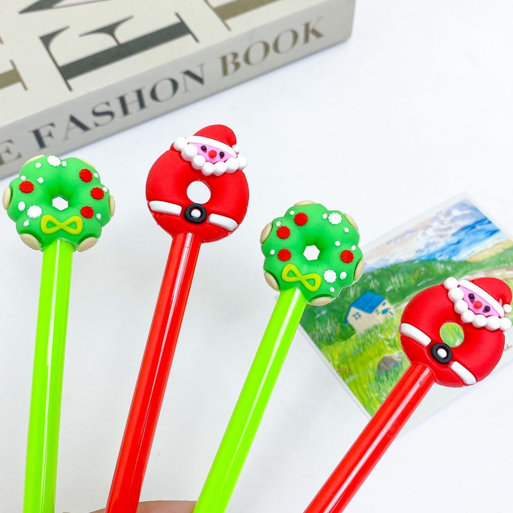 

Pen Gel Donat Natal / Pulpen Donat tema Natal Boneka Santa Claus Pohon Christmas Pena Alat Tulis Kantor Kado Unik