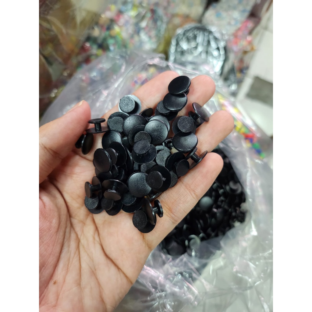 100pcs Tempelan SendaL Crocs Buckle Klip