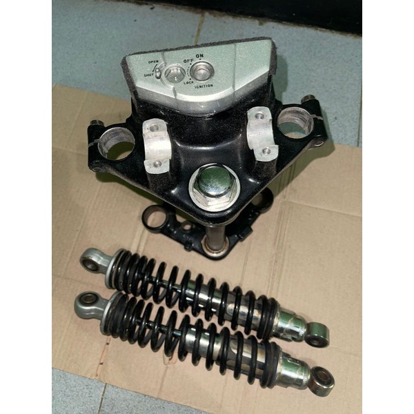 Segitiga T Atas Bawah Tiger Revo