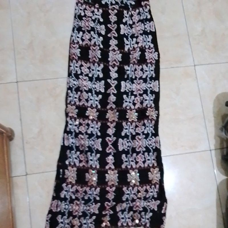 rok kain tenun NTT preloved