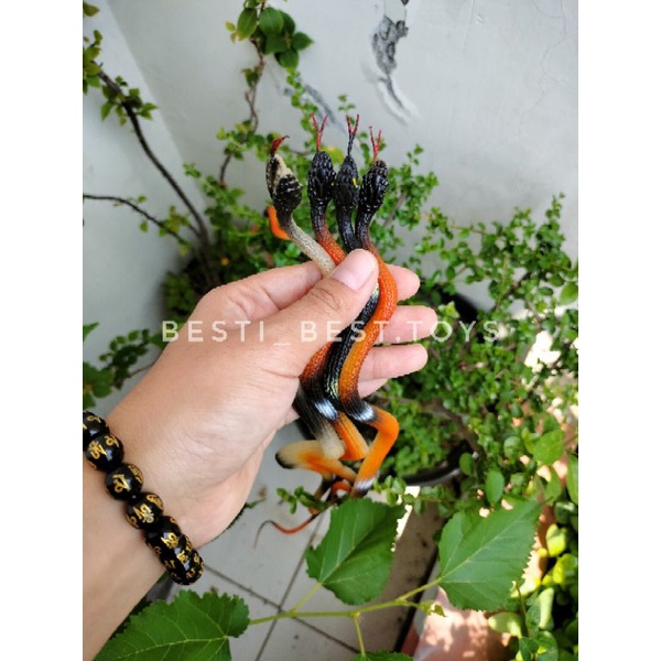 Mainan ular karet panjang seperti asli. real pict termurah